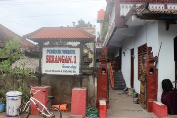 Serangan Inn 1 パダンバイ エクステリア 写真