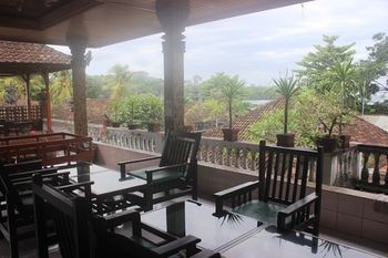 Serangan Inn 1 パダンバイ エクステリア 写真